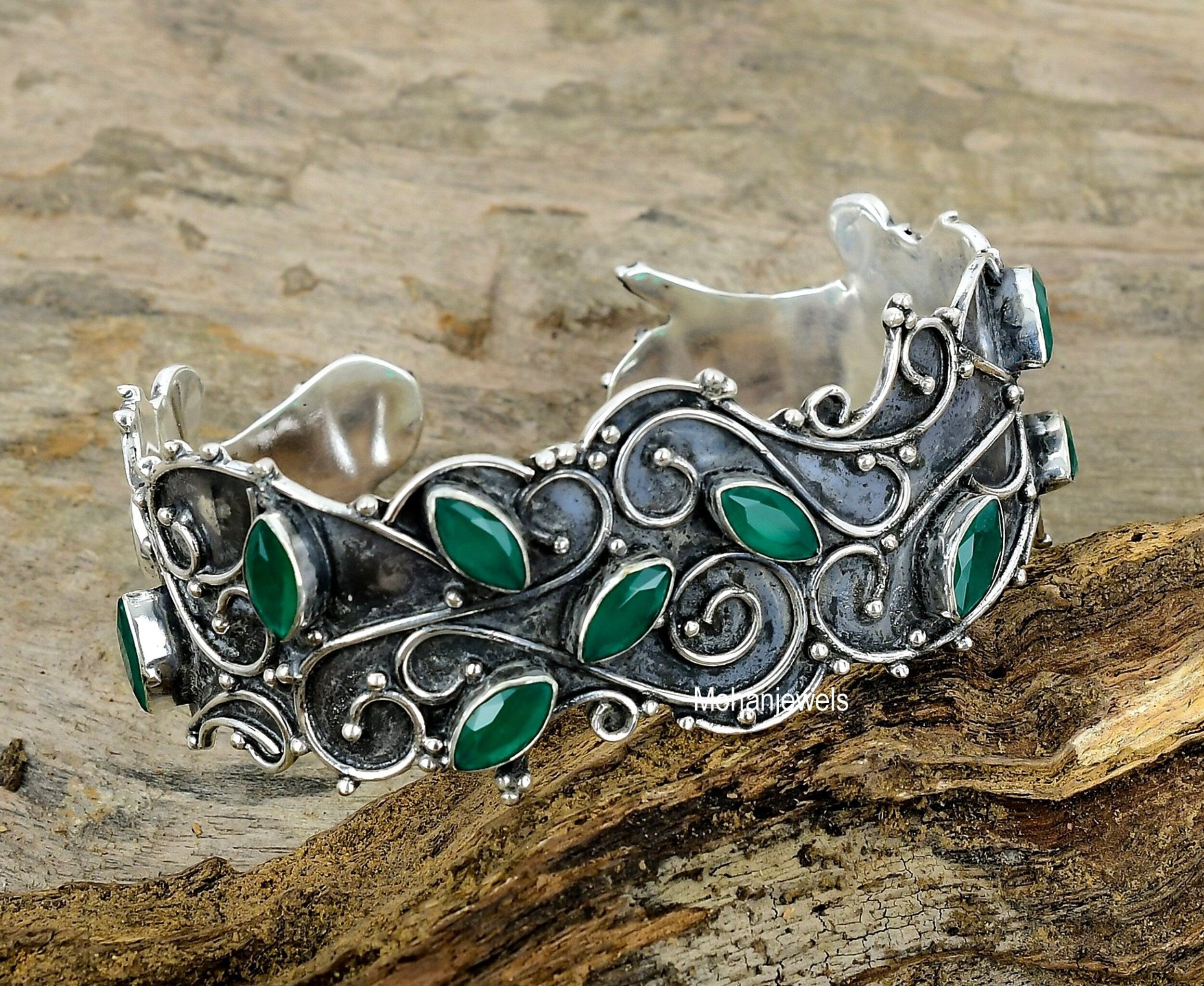 Green Onyx Cuff Bracelet - Green Onyx Silver Plated Bracelet - Fashion Bracelet - Bohemian Cuff - Vintage Bracelet - Anniversary Gift