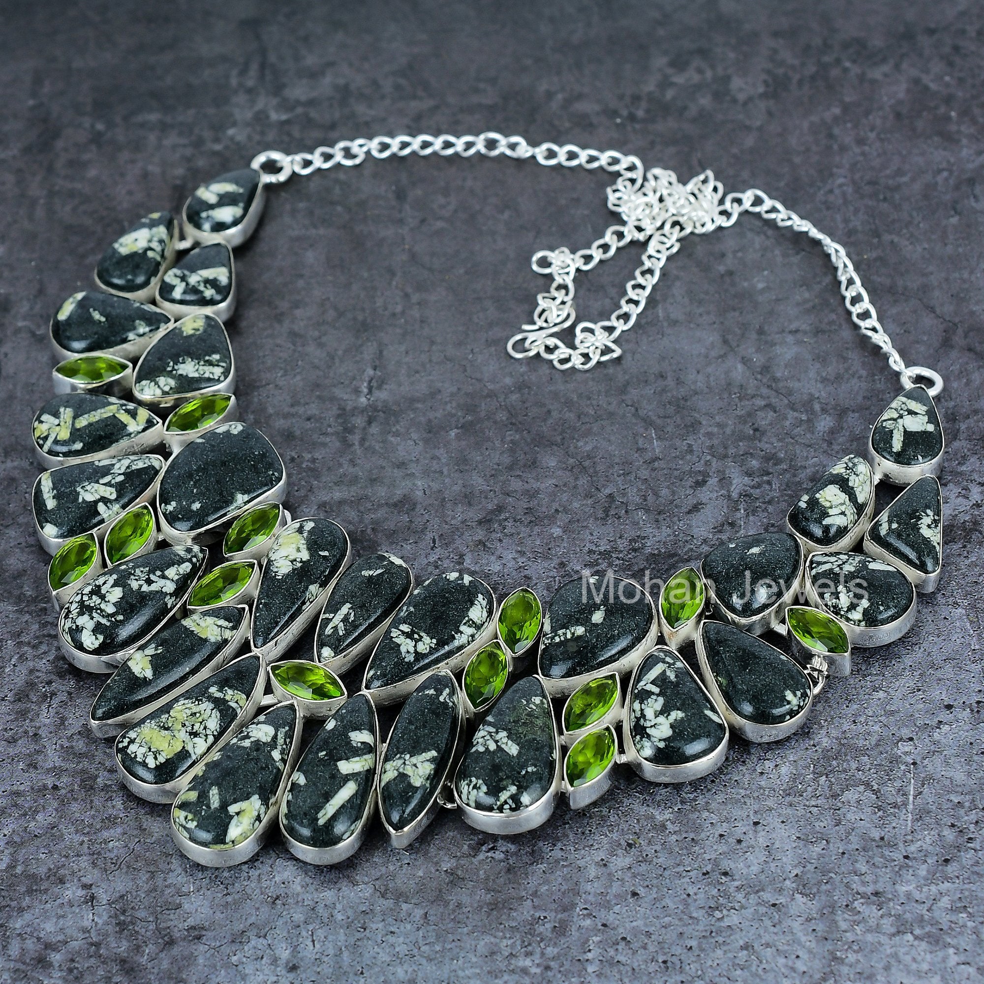 Chinese Writing Gemstone Necklace, Chinese Writing Bib Necklace, Silver Plated Jewelry, Emotional Healing Jewelry, Peridot Necklace